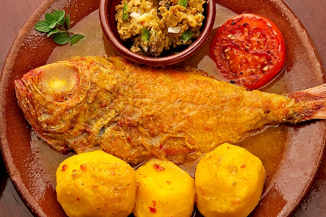 Plato típico de Tazacorte: Escaldón de pescado con papas, caldo y gofio