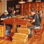 Tabaquería temática <i>Puros Artesanos Julio</i>/Breña Alta